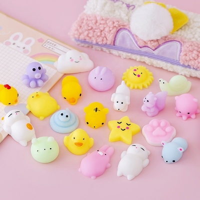 Unruhe-Spielwaren 50PCS TPR Mini Animal Squishy Stress Toys Mochis für Entspannung