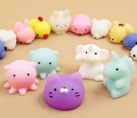 Unruhe-Spielwaren 50PCS TPR Mini Animal Squishy Stress Toys Mochis für Entspannung