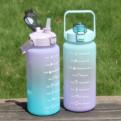 GALLONEN-Wasser-Flasche der tragbaren kundenspezifischen Trinkbecher-2000ML im Freien Motiv