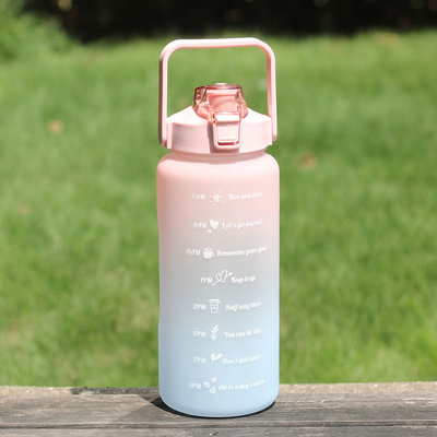 GALLONEN-Wasser-Flasche der tragbaren kundenspezifischen Trinkbecher-2000ML im Freien Motiv