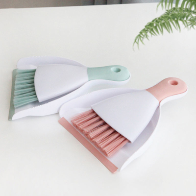 Plastik-Mini Brush And Dustpan Set der Kinder für Boden Sofa Desk Keyboard And Car