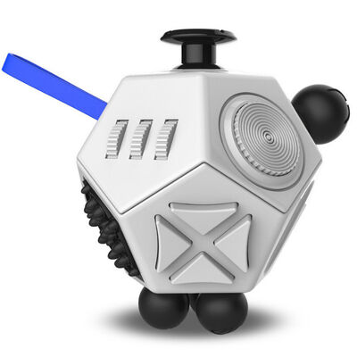 12 mit Seiten versehene Entspannungs-Unruhe-Spielwaren berechnen für Kindererwachsene Rauminhalt